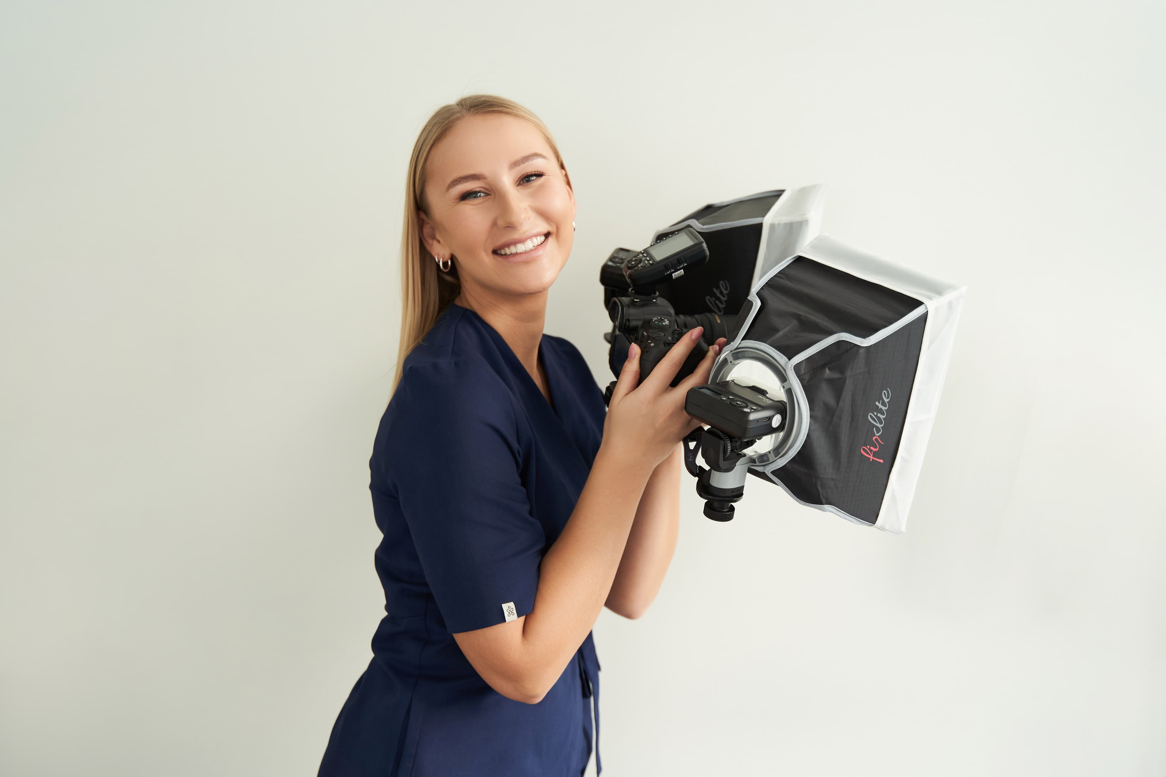 Gyd. odontologė Alanta Danylė atlieka skaitmeninę odontologinę fotografiją
